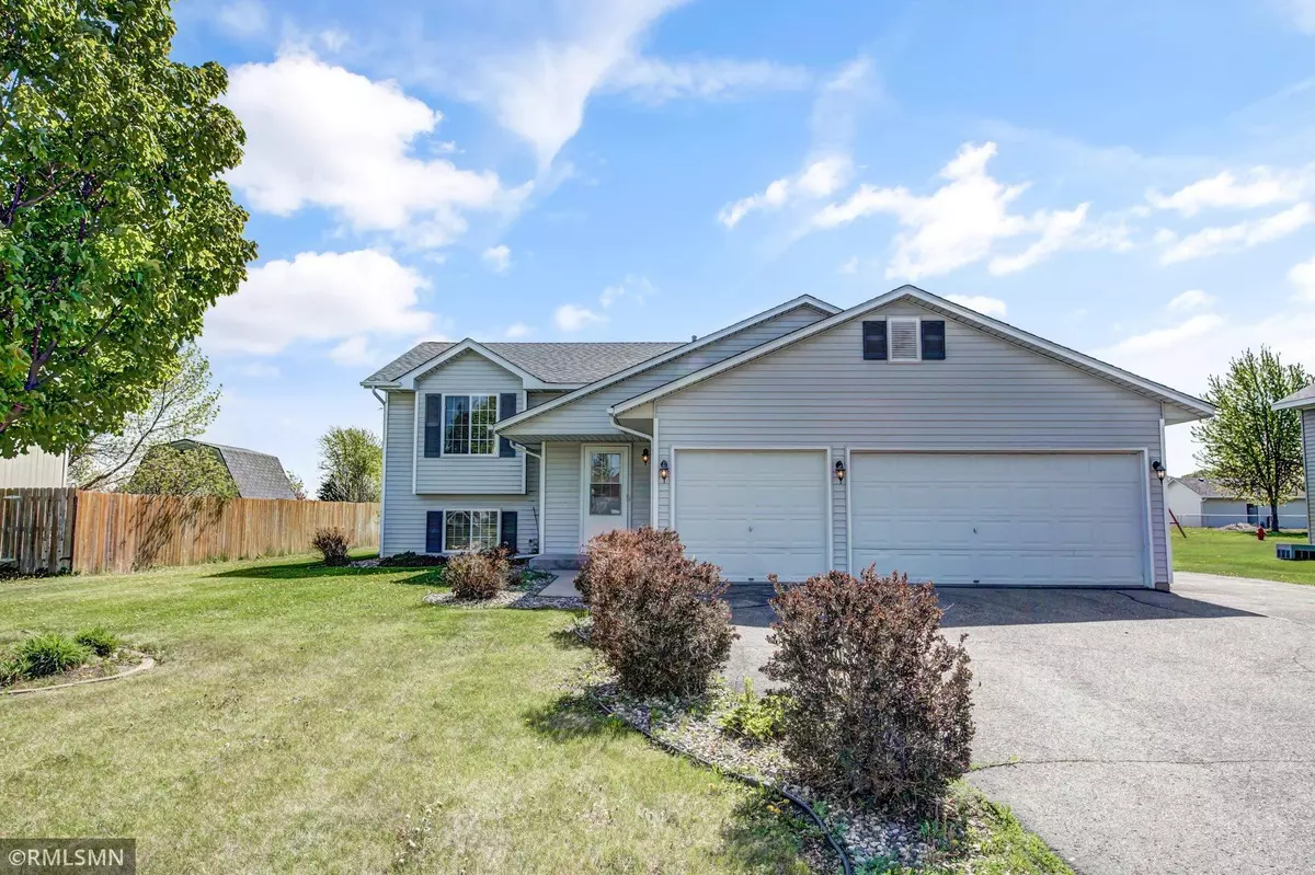 Belle Plaine, MN 56011,505 Lindsey LN