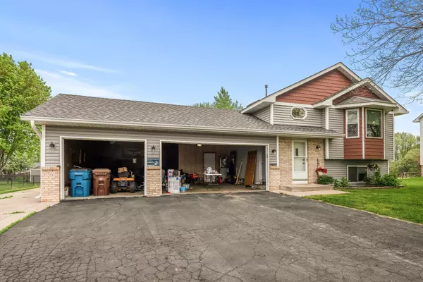 Rogers, MN 55374,22450 Wood Duck CT