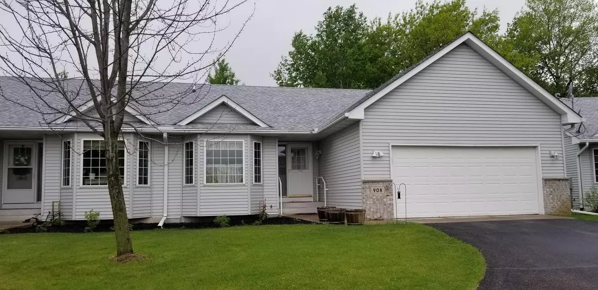 Braham, MN 55006,908 Shady Ridge LN