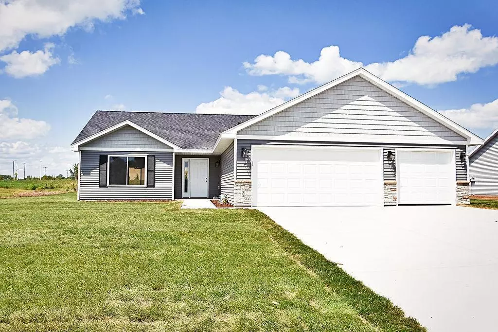 Le Sueur, MN 56058,108 Kenna DR