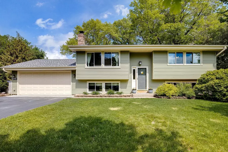 8623 Brant ST NE, Circle Pines, MN 55014