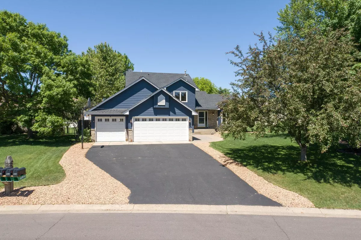 Brooklyn Park, MN 55443,9018 Prestwick CIR N