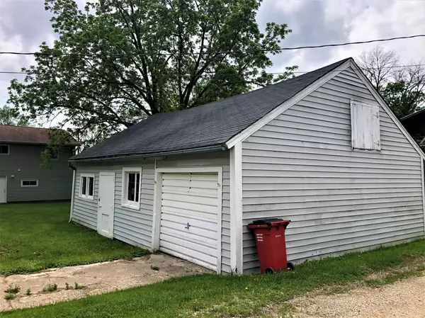 Plainview, MN 55964,130 6th ST SW