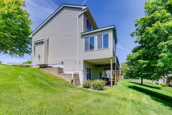 Burnsville, MN 55337,13411 Settlers Ridge CT