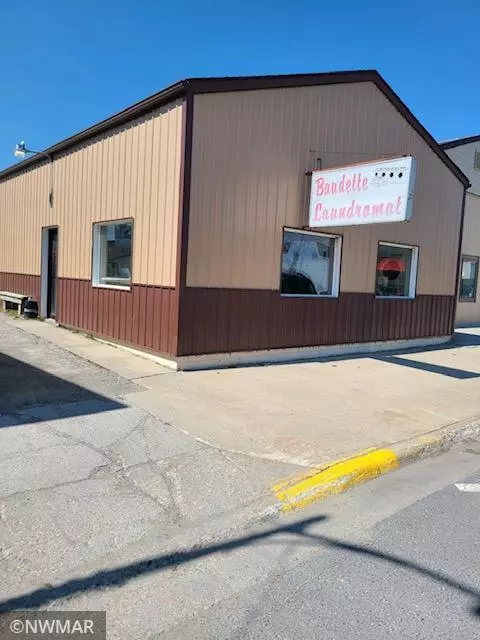 Baudette, MN 56623,105 Main AVE S