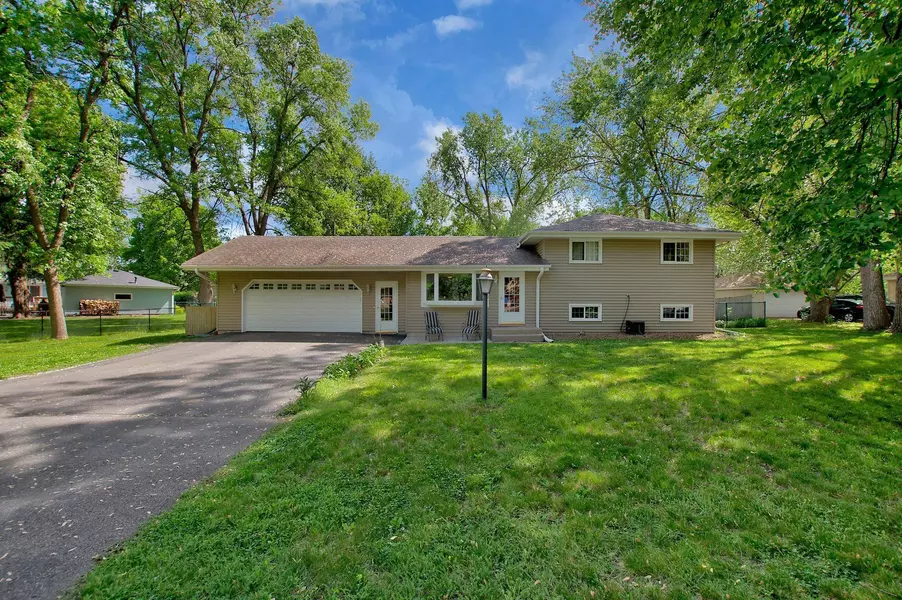 6509 66th AVE N, Brooklyn Park, MN 55428