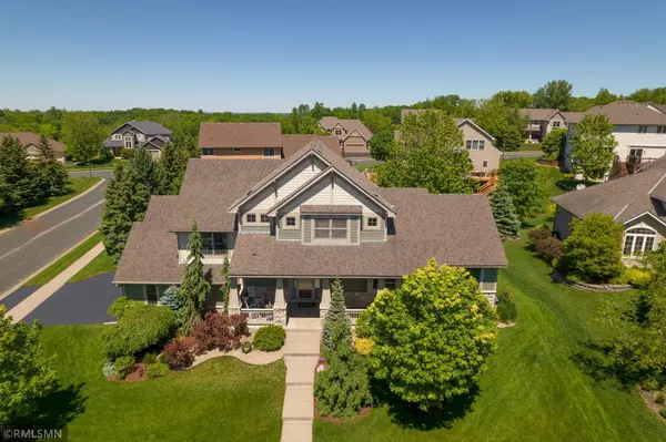 9007 Whispering Oaks TRL, Shakopee, MN 55379