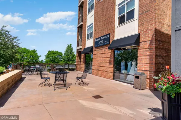 Burnsville, MN 55337,12501 Nicollet AVE #304