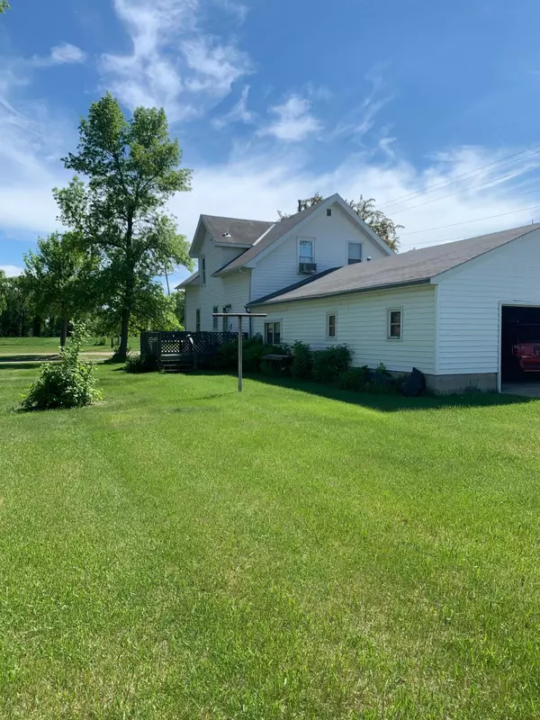 449 W Rooney AVE, Appleton, MN 56208