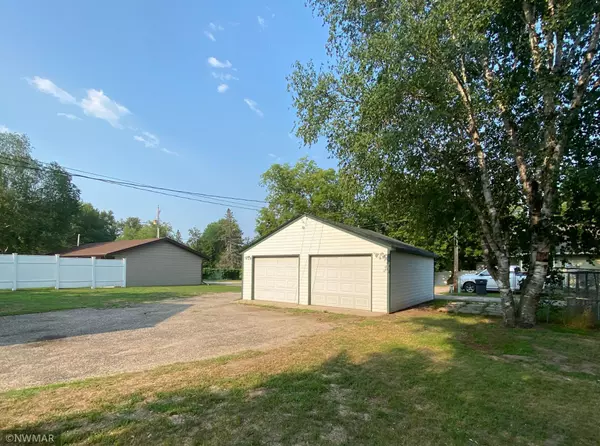 Bemidji, MN 56601,819 Park AVE NW