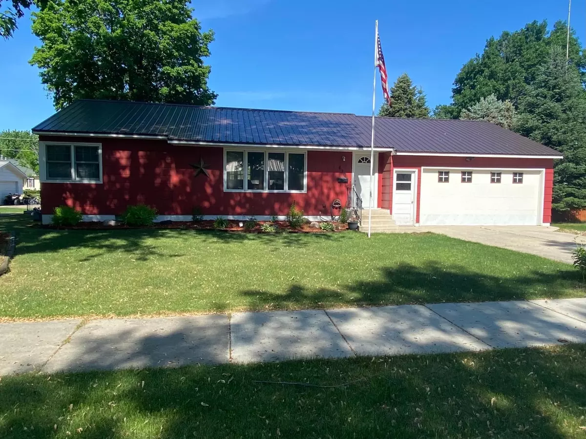 Paynesville, MN 56362,630 Stearns AVE