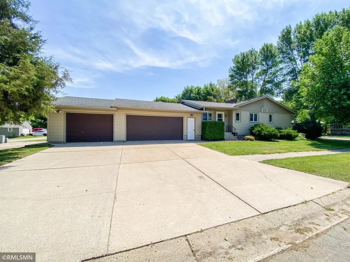 Arlington, MN 55307,511 W Alden ST