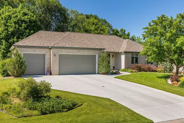 Lino Lakes, MN 55038,1413 Pheasant Hills DR