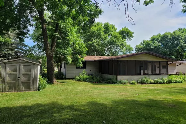 Cannon Falls, MN 55009,107 Village AVE