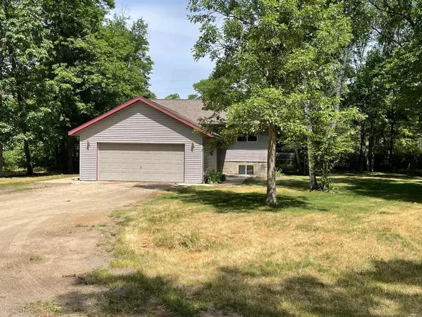 8882 Birch LN, Breezy Point, MN 56472