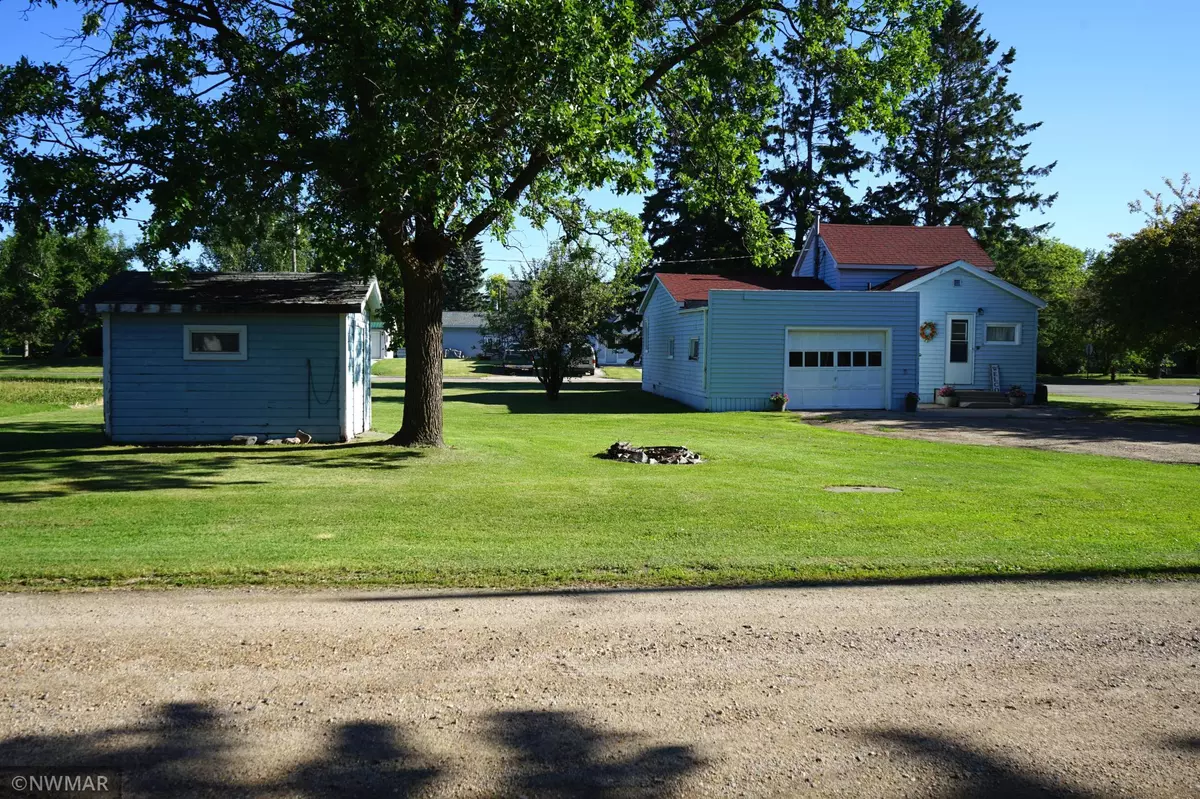 Roseau, MN 56751,810 2nd ST NE