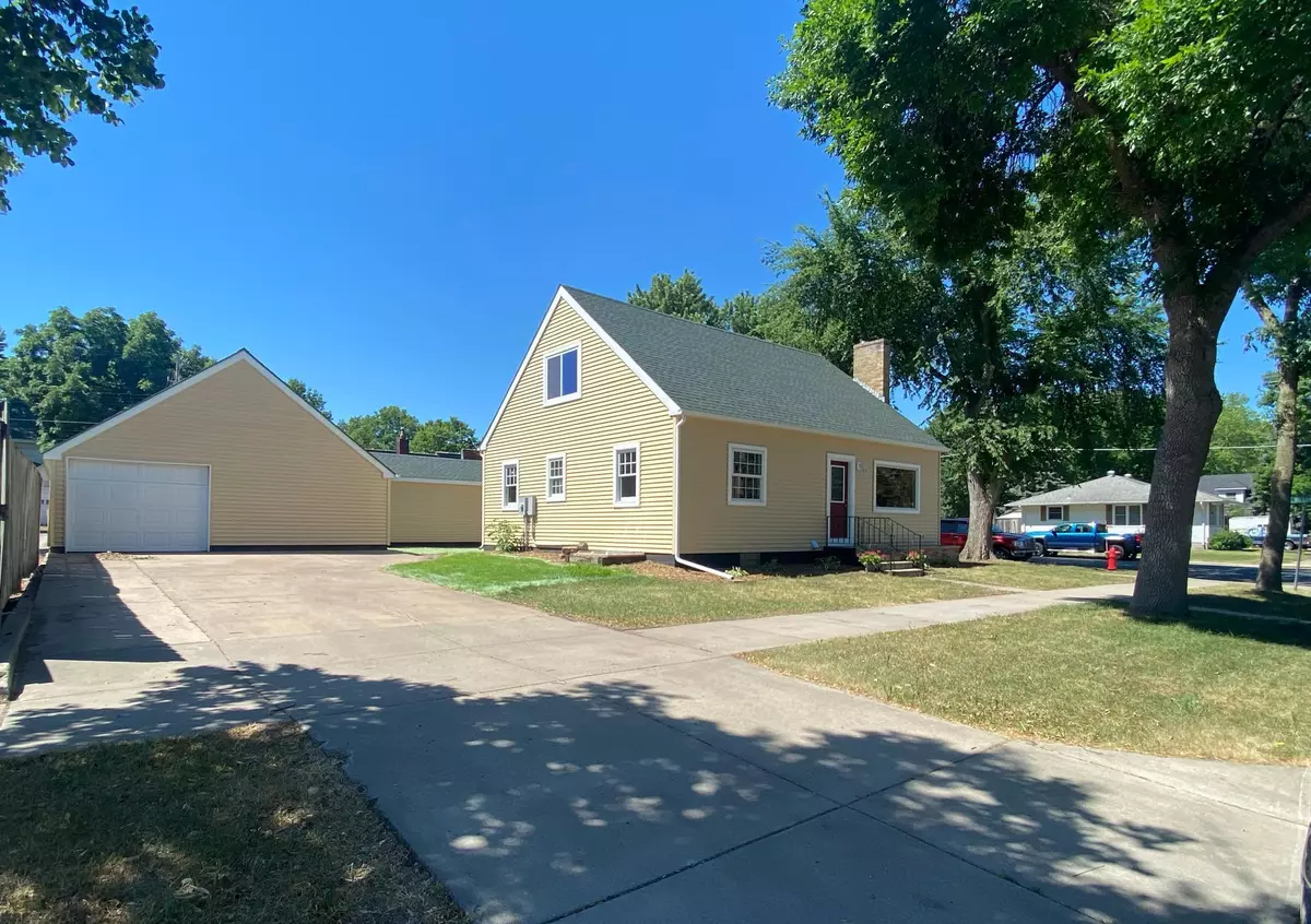 Belle Plaine, MN 56011,125 W Church ST