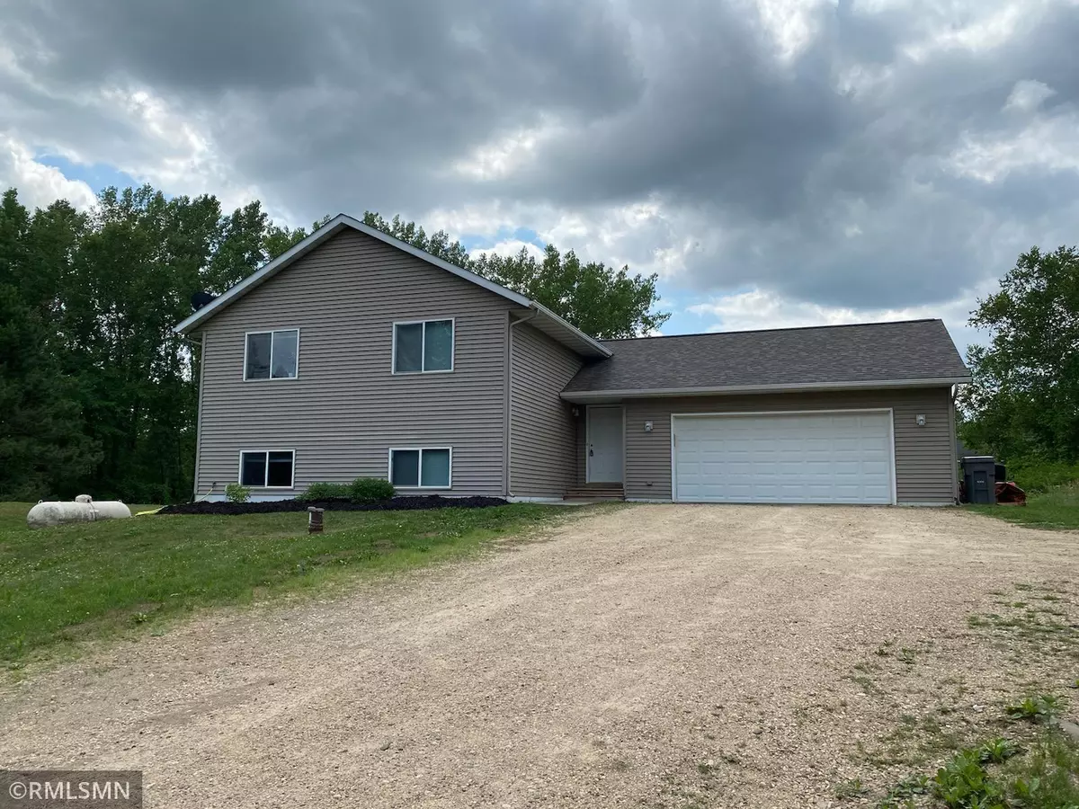 Star Prairie Twp, WI 54025,2148 100th ST