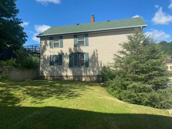 Lanesboro, MN 55949,109 Elmwood ST E