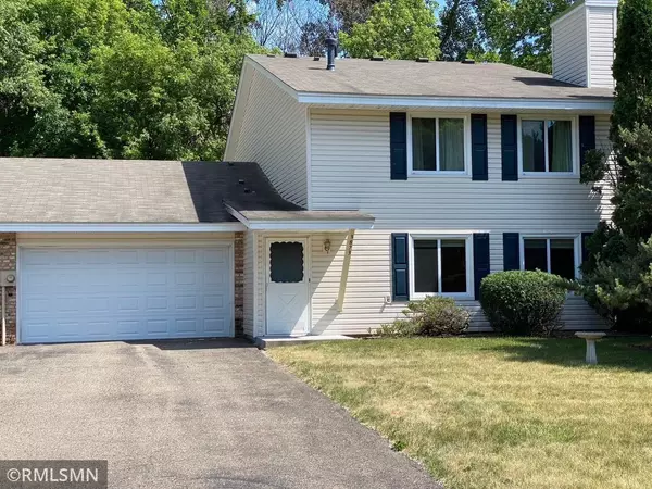 3873 Dolomite DR, Eagan, MN 55122