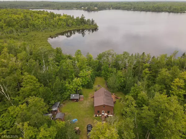 8823 Wilderness Retreat RD, Duluth, MN 55803