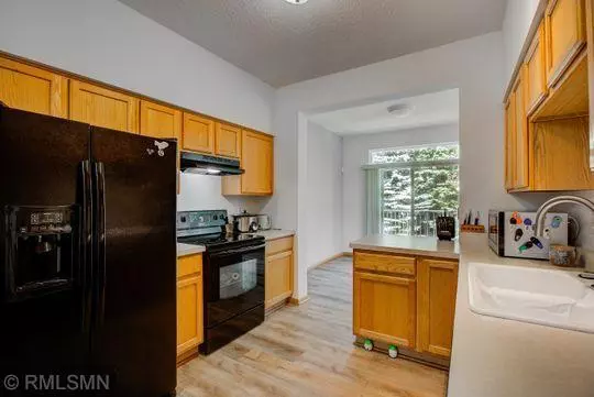 Eagan, MN 55122,2225 Creekside CT #105