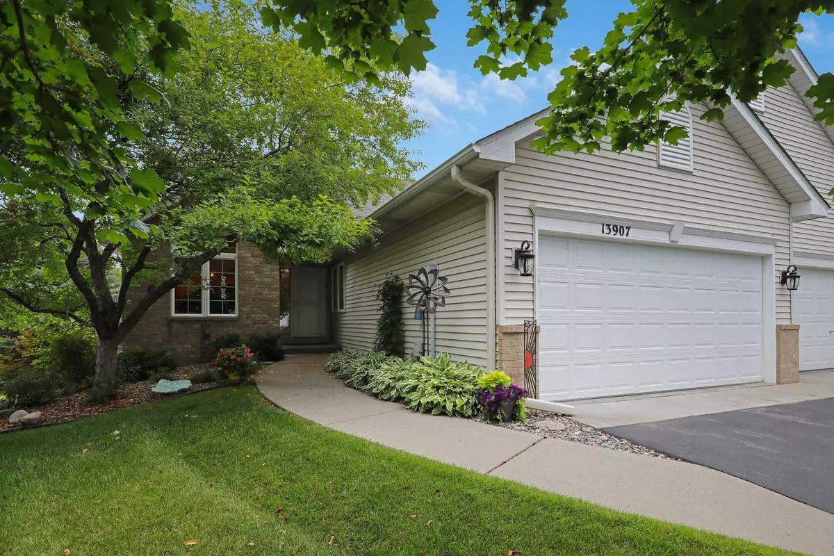 Apple Valley, MN 55124,13907 Farmington WAY