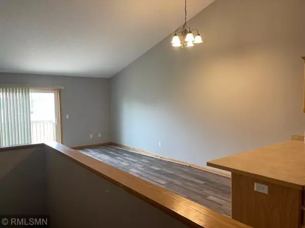 Otsego, MN 55301,7286 Kahler CIR NE