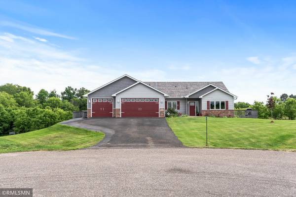 24405 140th CT, Zimmerman, MN 55398