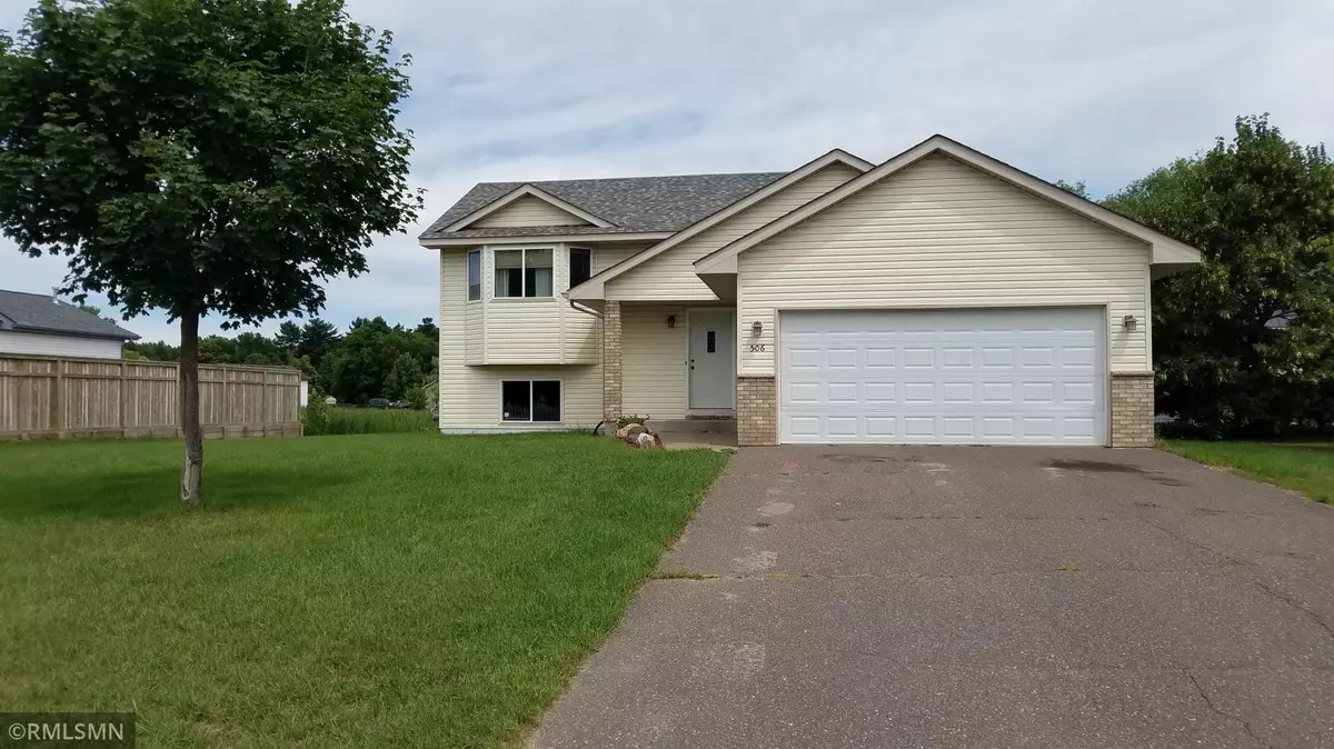 Braham, MN 55006,506 Horseshoe LN