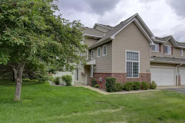 Eden Prairie, MN 55347,14346 Wilson DR