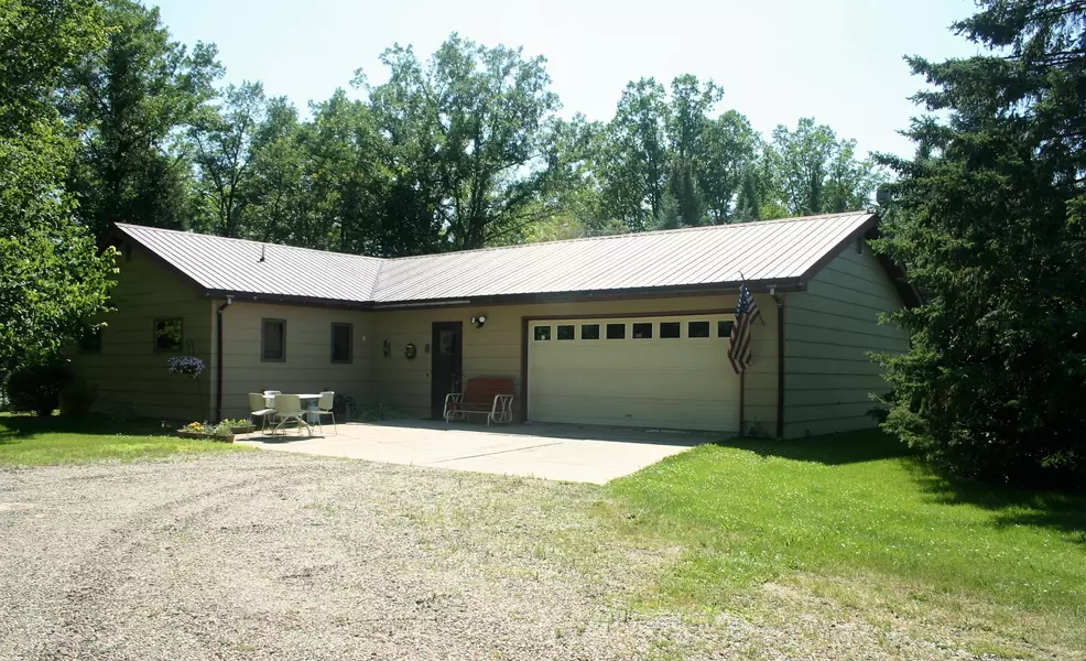 20075 State Highway 200, Jacobson, MN 55752