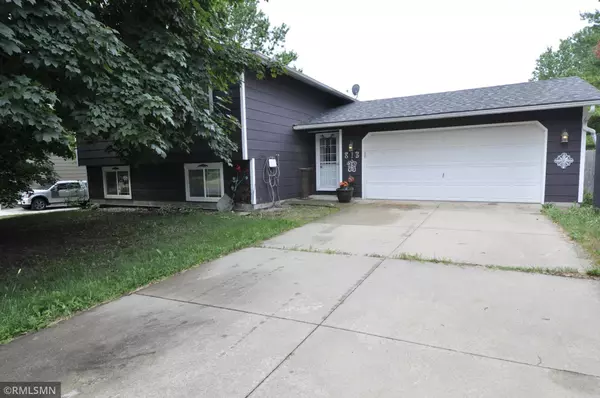 813 West ST, Mantorville, MN 55955