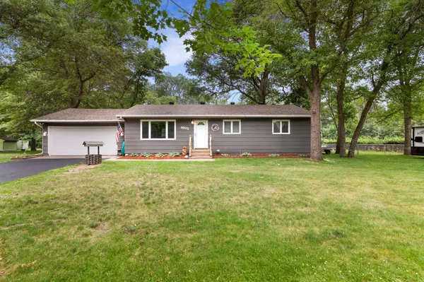 4572 Michelle CIR, Baxter, MN 56425