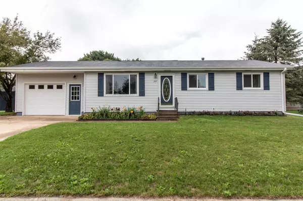 307 N Park RD, Le Roy, MN 55951