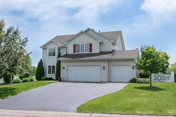 16980 Hubbard TRL, Lakeville, MN 55044