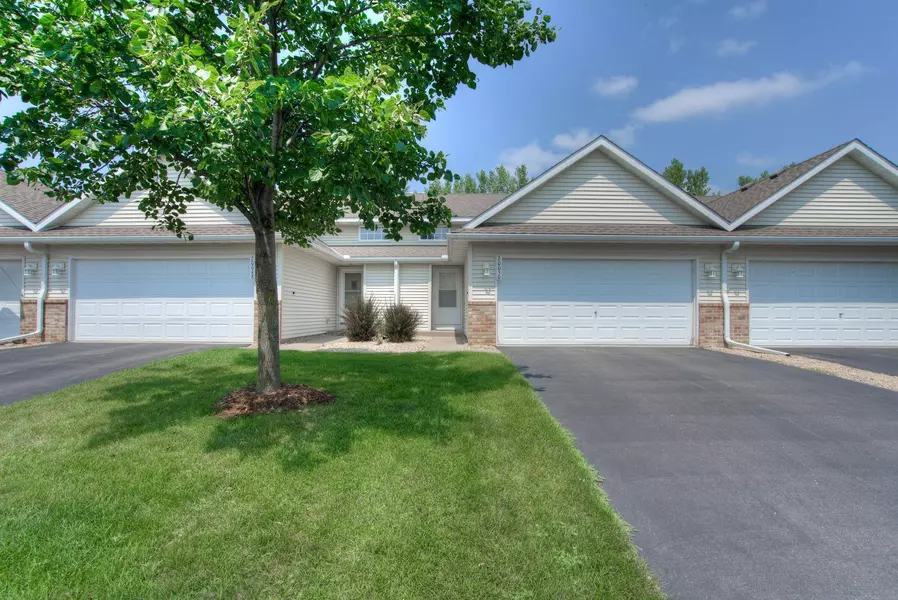 20050 Cabrilla WAY, Farmington, MN 55024