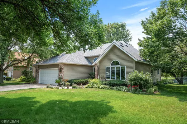 Lino Lakes, MN 55014,6444 Fawn LN