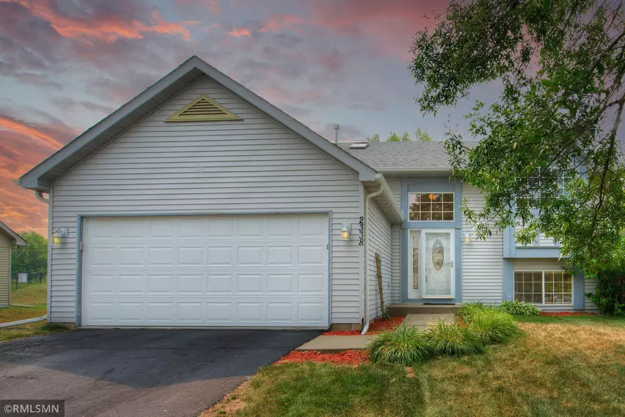 2338 Belfast ST W, Rosemount, MN 55068