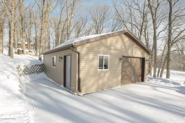 Detroit Lakes, MN 56501,22616 Highview Oaks CIR