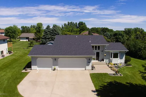 Fergus Falls, MN 56537,2215 Ridgewood DR