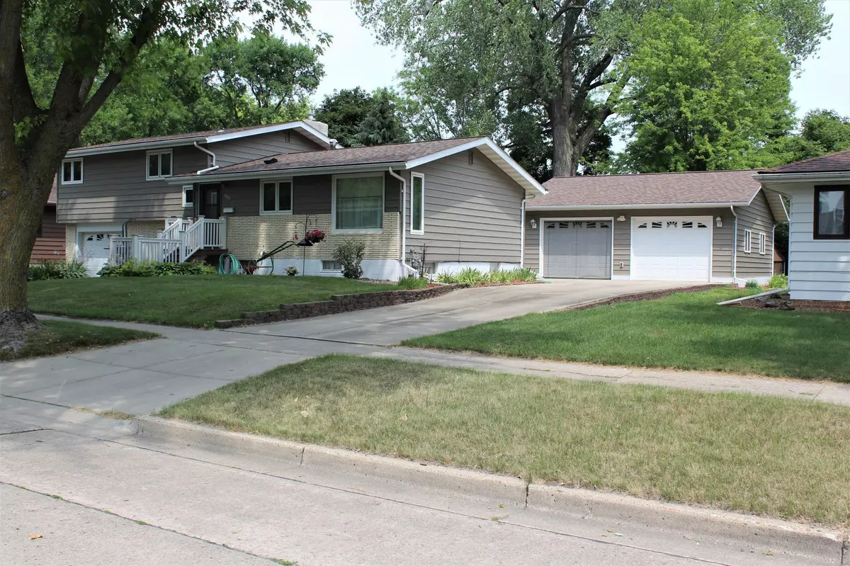 Fairmont, MN 56031,503 Water ST