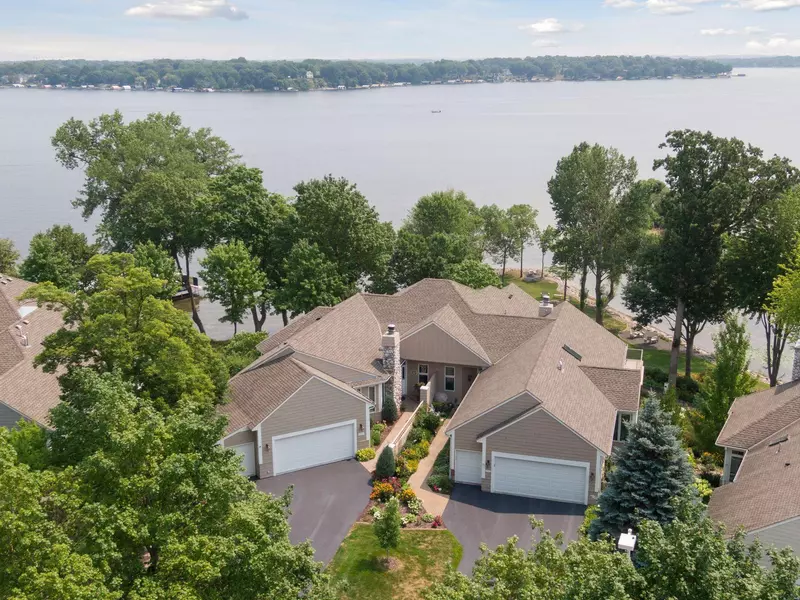 2958 Pelican Point CIR, Mound, MN 55364