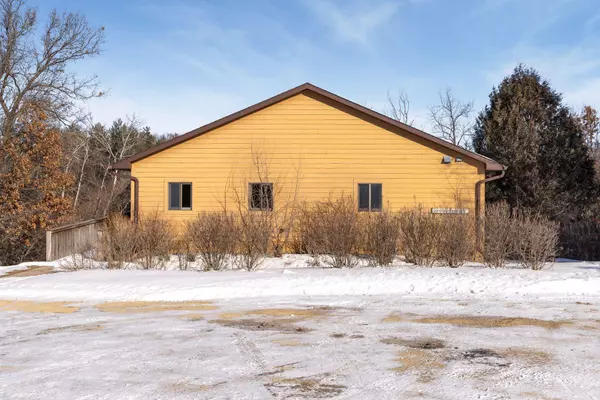 Hudson, WI 54016,890 Crane Hill TRL