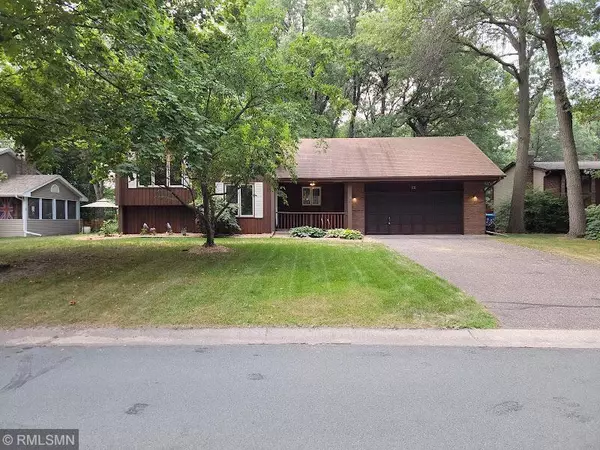 Circle Pines, MN 55014,19 Oak Leaf LN