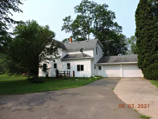 22083 Forest Rd., Pine City, MN 55063