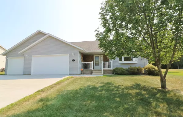 Alexandria, MN 56308,1741 Summer LN NE