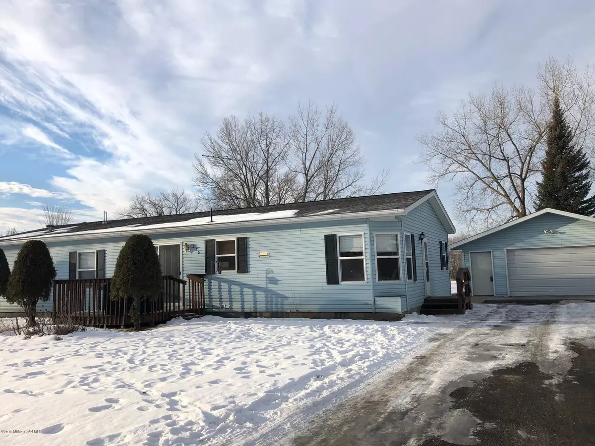 Detroit Lakes, MN 56501,330 Maple DR