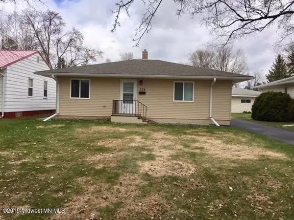 Detroit Lakes, MN 56501,324 Robert ST