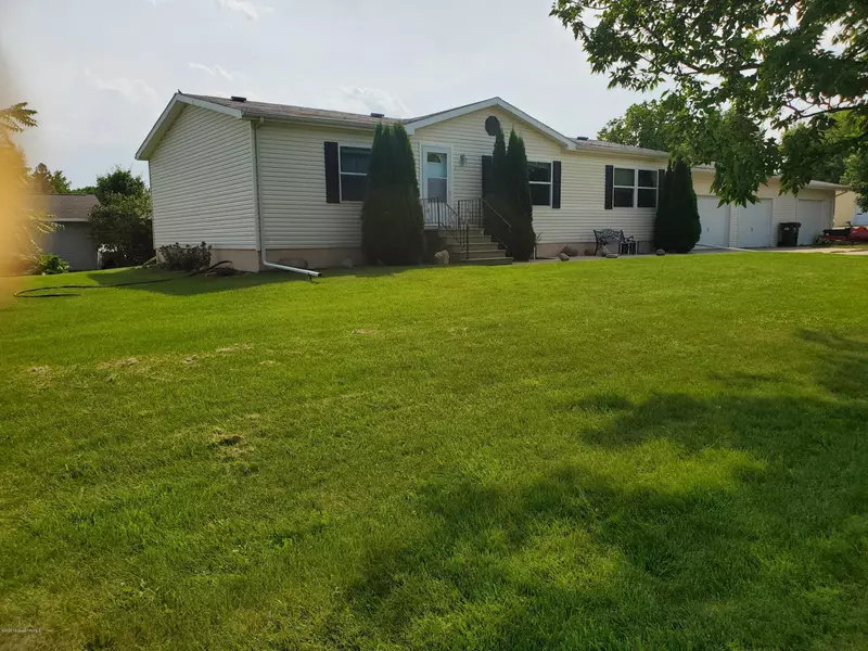 915 Main ST, Hawley, MN 56549